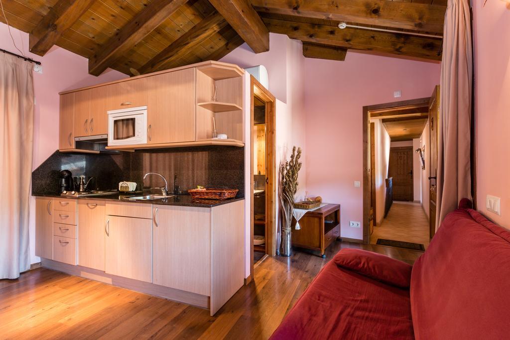 L'Estanca De L'Era Aparthotel Pobleta de Bellvehí Εξωτερικό φωτογραφία