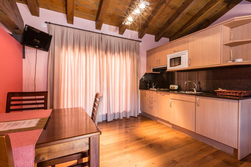 L'Estanca De L'Era Aparthotel Pobleta de Bellvehí Εξωτερικό φωτογραφία